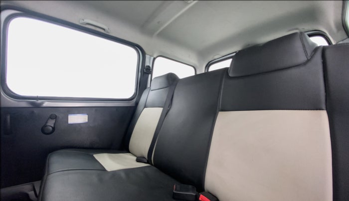 2018 Maruti Eeco 5 STR WITH AC PLUSHTR, Petrol, Manual, 43,683 km, Right Side Rear Door Cabin