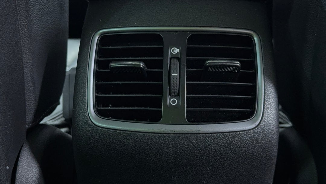 Rear A/C Vent