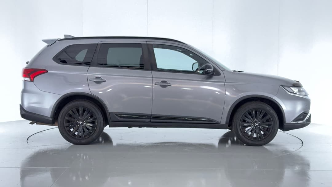 2021 Mitsubishi Outlander Black Edition 7 Seat (2WD), Automatic, 98176 km, Right Side View