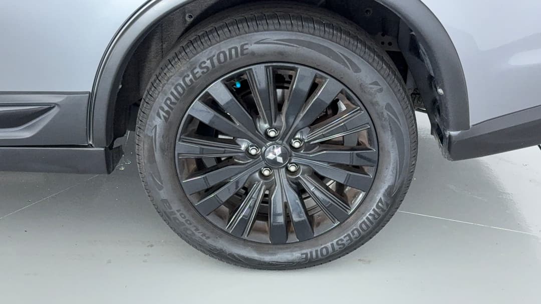 2021 Mitsubishi Outlander Black Edition 7 Seat (2WD), Automatic, 98176 km, Left Rear Wheel