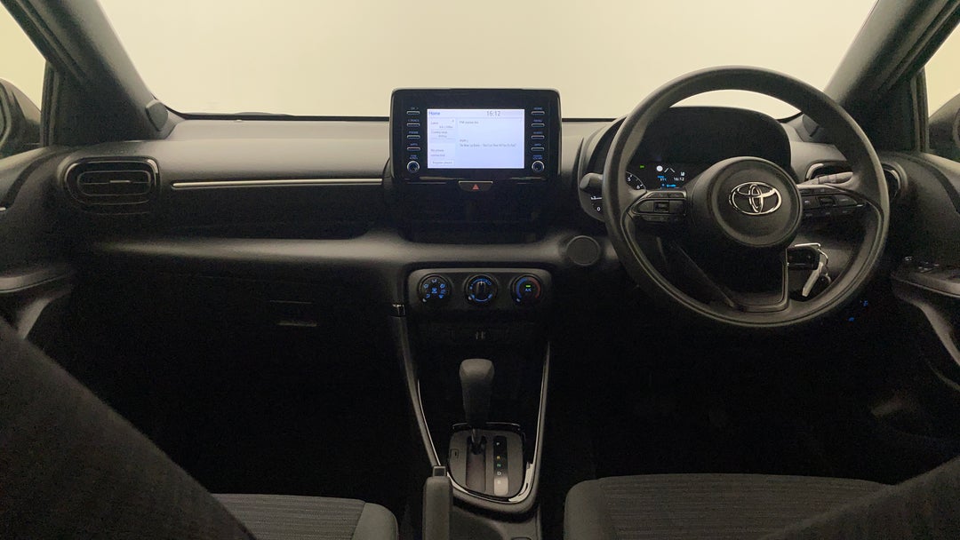 2021 Toyota Yaris Ascent Sport, Automatic, 13320 km, Dashboard View
