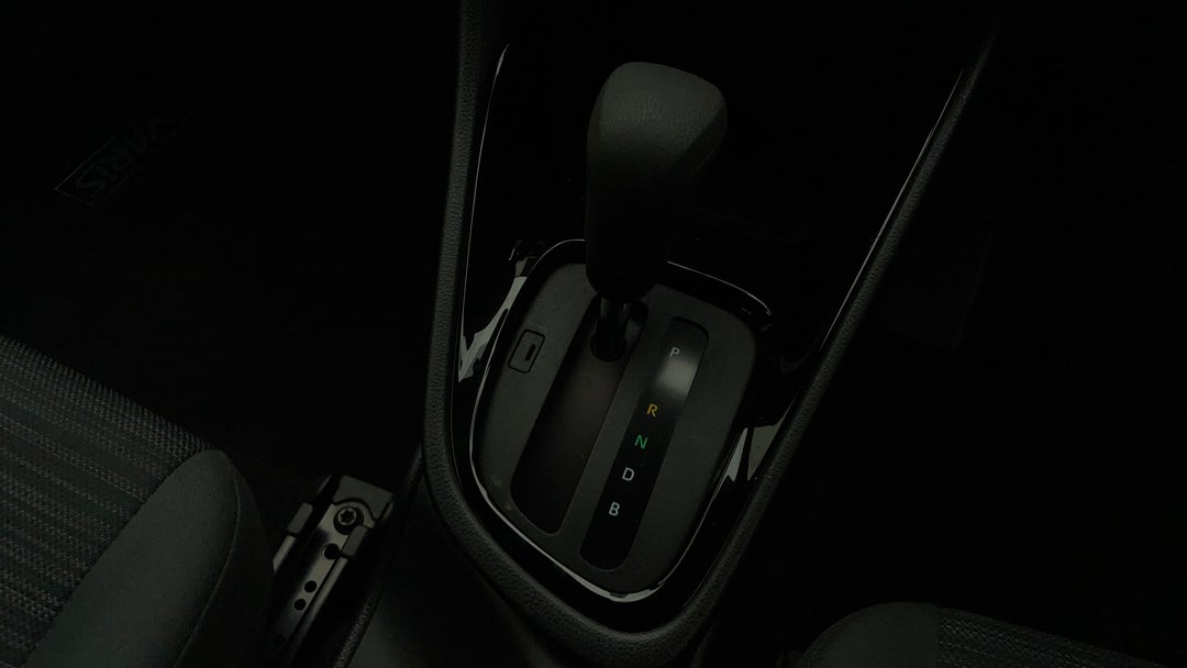 2021 Toyota Yaris Ascent Sport, Automatic, 13320 km, Gear Lever 