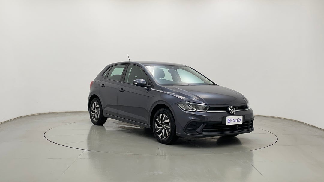 Right Front Diagonal (45- Degree) View