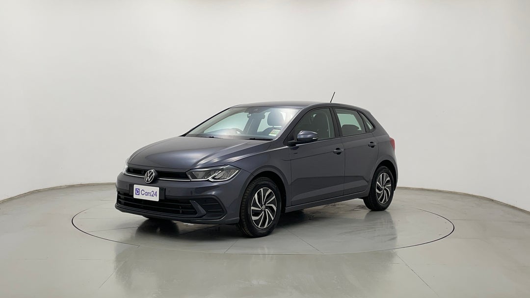 Left Front Diagonal (45- Degree) View