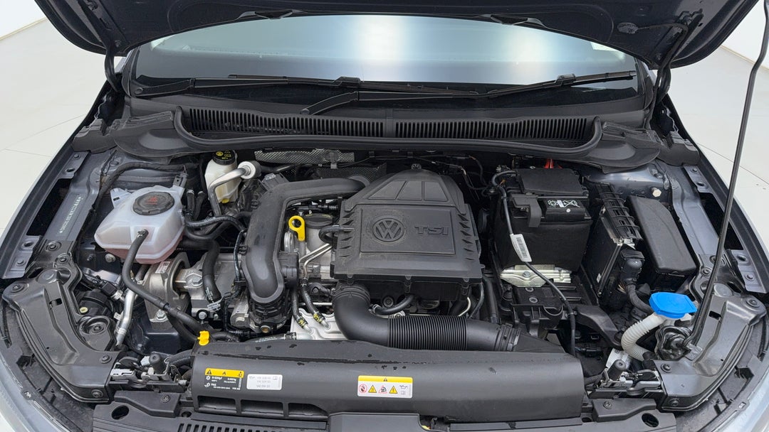 Open Bonnet (Engine)