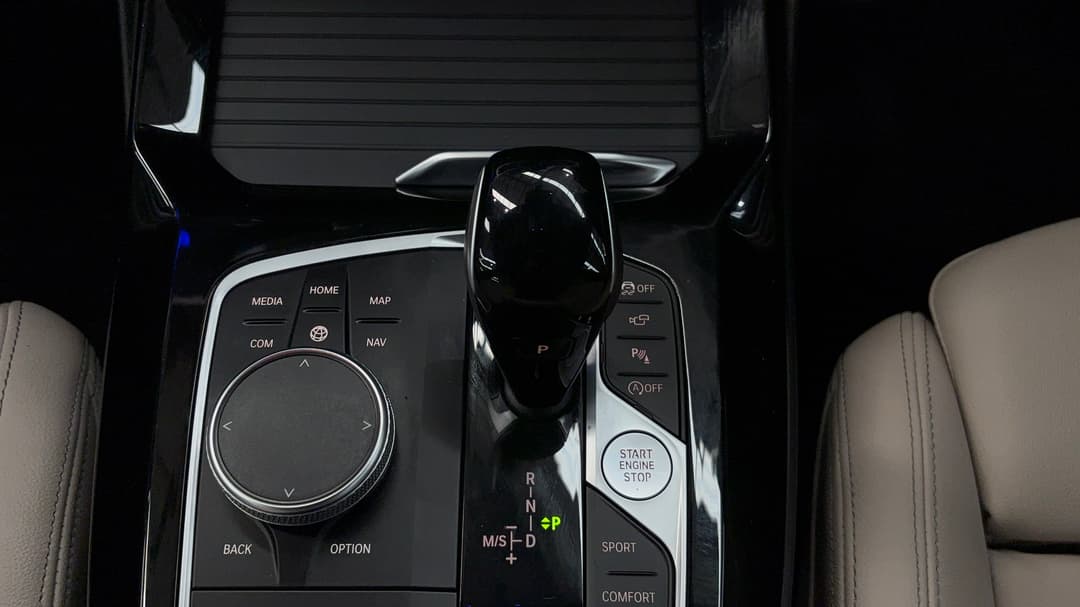 2022 BMW X3 xDrive30i M Sport, Automatic, 62041 km, Gear Lever 
