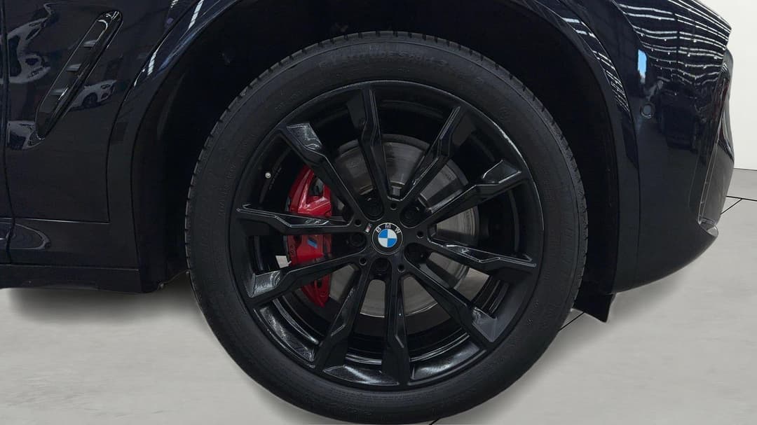 2022 BMW X3 xDrive30i M Sport, Automatic, 62041 km, Right Front Wheel