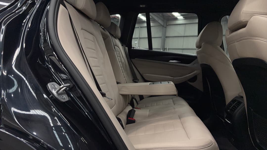 2022 BMW X3 xDrive30i M Sport, Automatic, 62041 km, Right Side Rear Door Cabin View