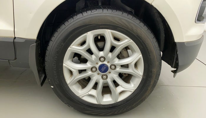 2015 Ford Ecosport TITANIUM 1.5L PETROL AT, Petrol, Automatic, 72,449 km, Right Front Wheel