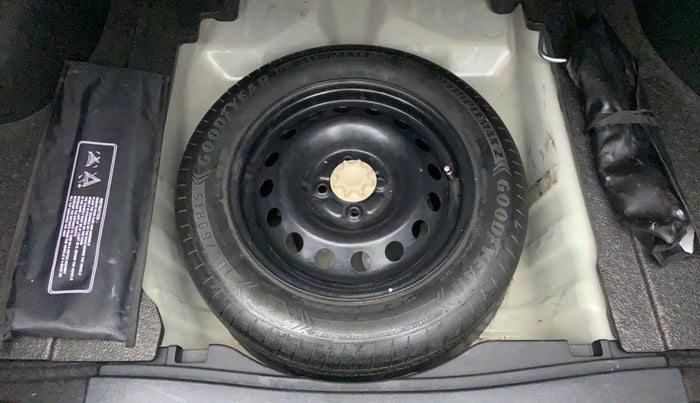 2020 Toyota YARIS J MT, Petrol, Manual, 14,532 km, Spare Tyre