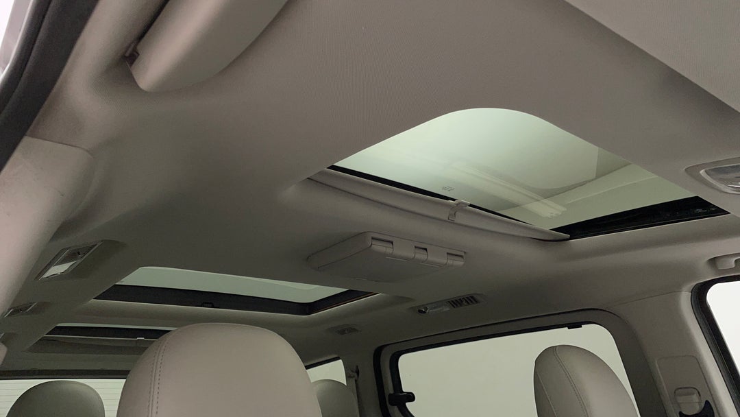 Interior Sunroof/Moonroof