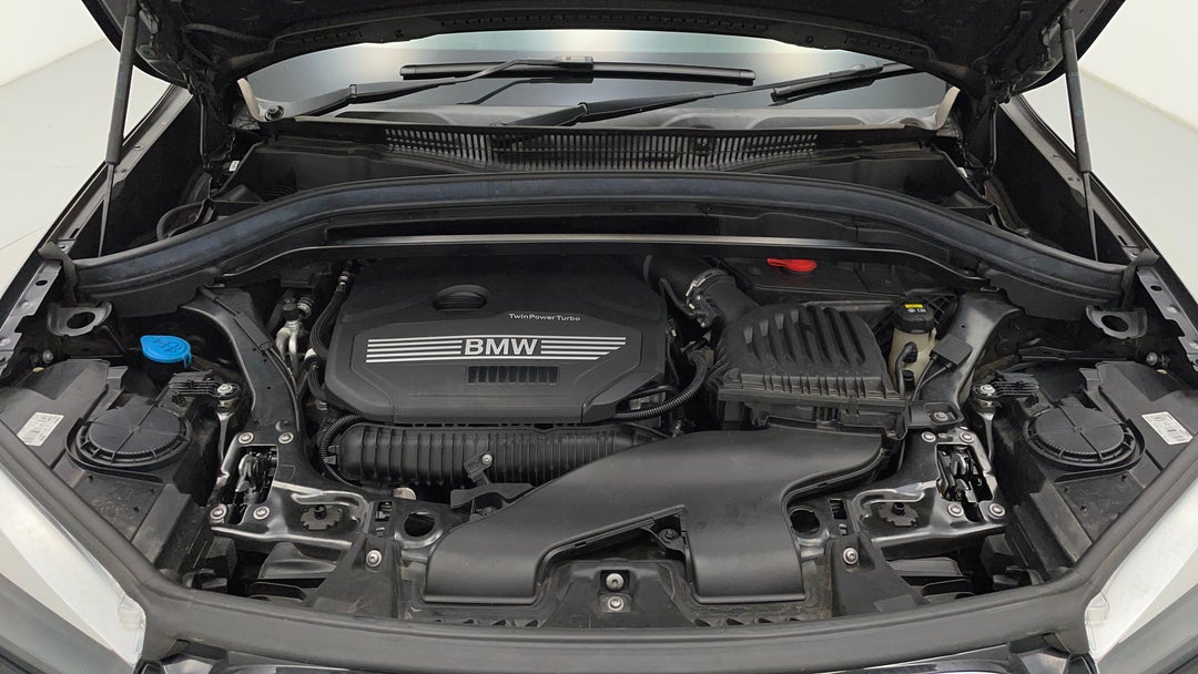 Open Bonnet (Engine)