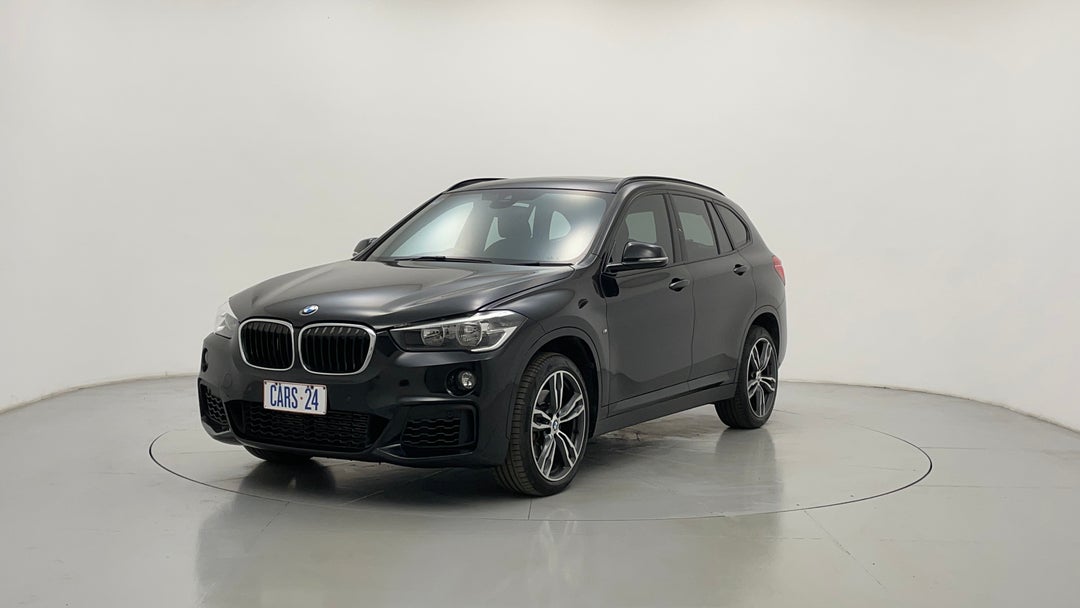 Left Front Diagonal (45- Degree) View