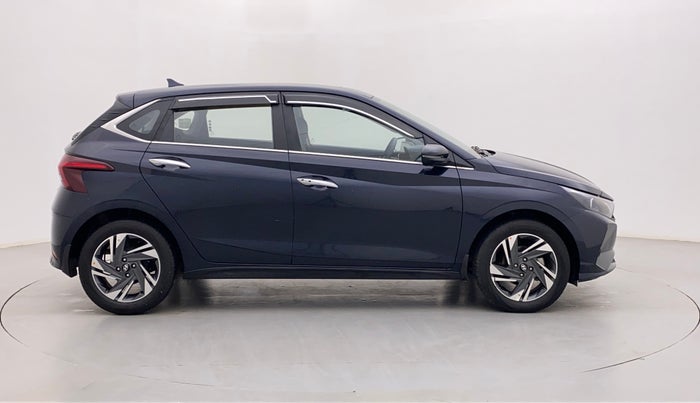 2021 Hyundai NEW I20 ASTA (O) 1.2 MT, Petrol, Manual, 13,811 km, Right Side View