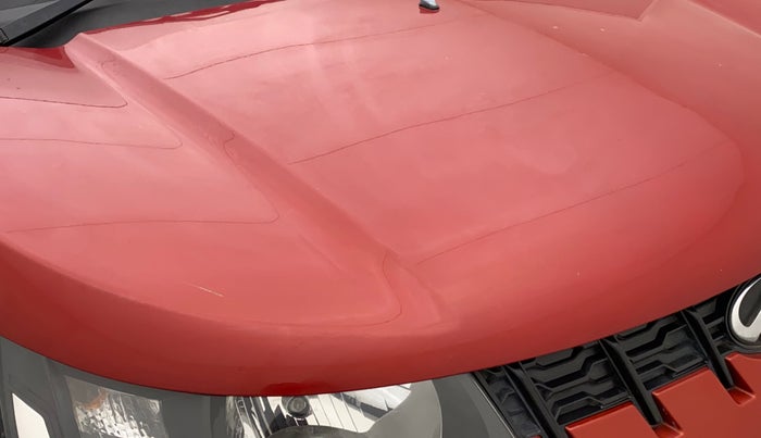 2018 Mahindra KUV 100 NXT K4+ P 6 STR, Petrol, Manual, 25,655 km, Bonnet (hood) - Slightly dented