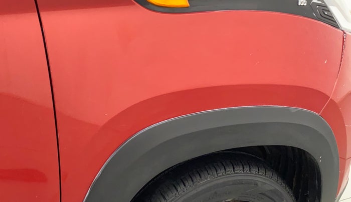 2018 Mahindra KUV 100 NXT K4+ P 6 STR, Petrol, Manual, 25,655 km, Right fender - Slightly dented