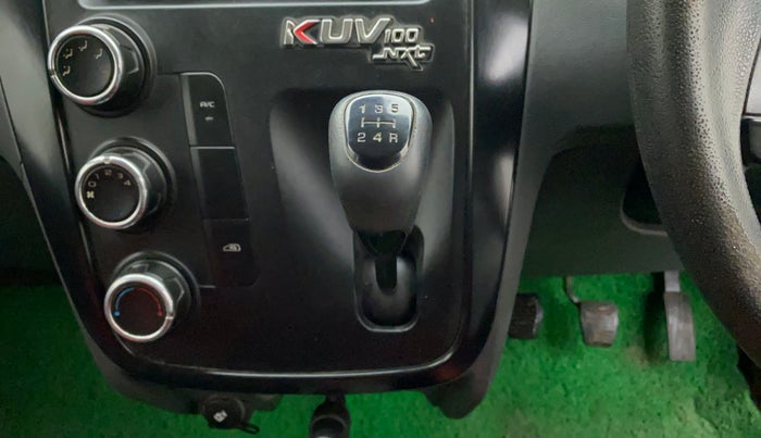 2018 Mahindra KUV 100 NXT K4+ P 6 STR, Petrol, Manual, 25,655 km, Gear Lever