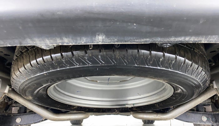 2019 Mahindra XUV500 W11 (O), Diesel, Manual, 23,017 km, Spare Tyre