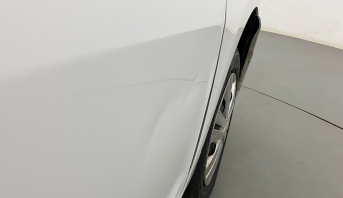 2017 Datsun Go ANNIVERSARY EDITION, Petrol, Manual, 71,346 km, Driver-side door - Slightly dented