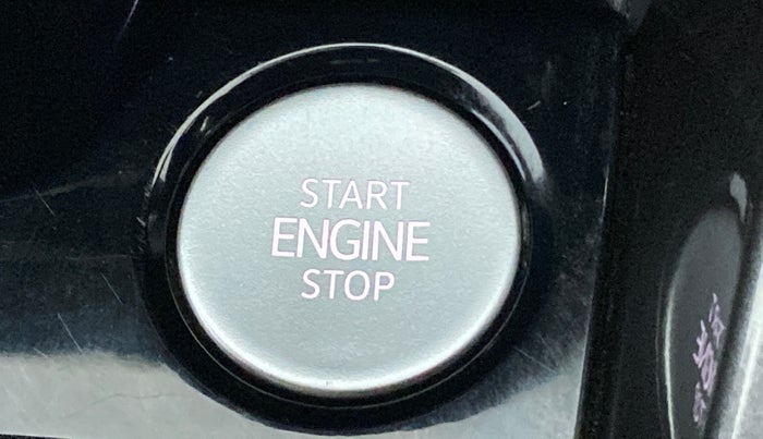 2022 Volkswagen TAIGUN TOPLINE 1.0 TSI AT, Petrol, Automatic, 9,955 km, Keyless Start/ Stop Button