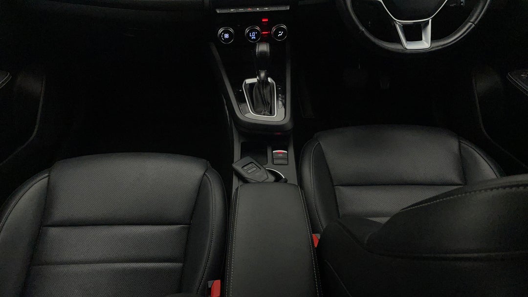 2023 Renault Arkana Zen, Automatic, 58750 km, Center Console