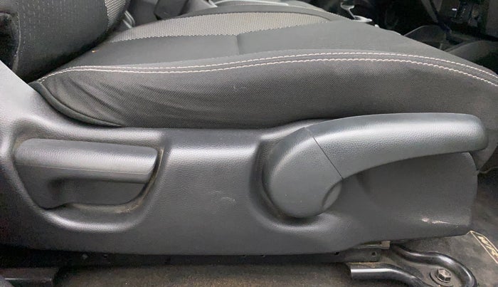 2017 Honda WR-V 1.2L I-VTEC VX MT, Petrol, Manual, 43,295 km, Driver Side Adjustment Panel