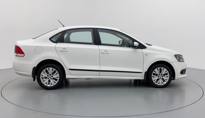 2015 Volkswagen Vento HIGHLINE PETROL, Petrol, Manual, 86,089 km, Right Side View