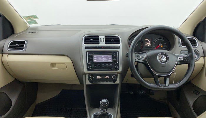 2015 Volkswagen Vento HIGHLINE PETROL, Petrol, Manual, 86,089 km, Dashboard View
