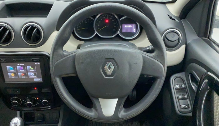 2015 Renault Duster 85 PS RXL DIESEL (OPT), Diesel, Manual, 63,550 km, Steering Wheel Close Up