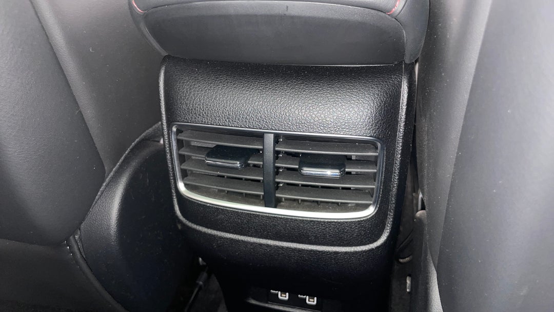 2021 MG HS Essence, Automatic, 78470 km, Rear A/C Vent