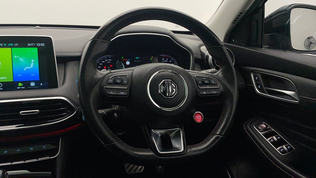 2021 MG HS Essence, Automatic, 78470 km, Steering Wheel Close-up