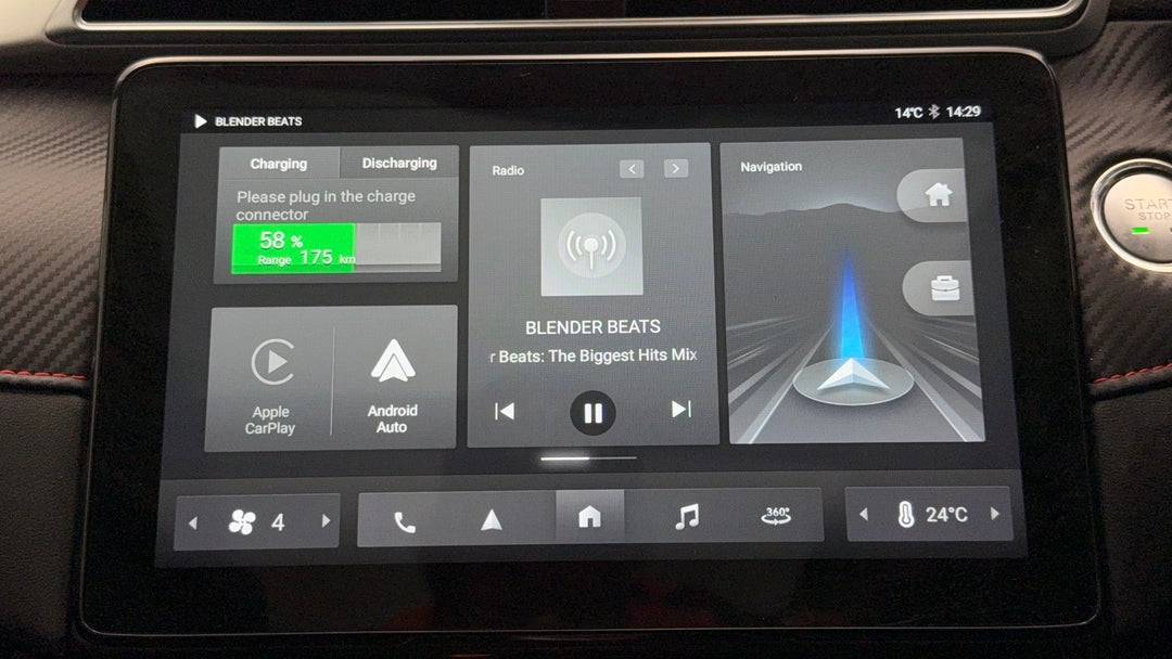 2022 MG ZS EV Essence, Automatic, 39983 km, Infotainment System