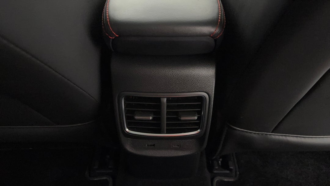 2022 MG ZS EV Essence, Automatic, 39983 km, Rear A/C Vent