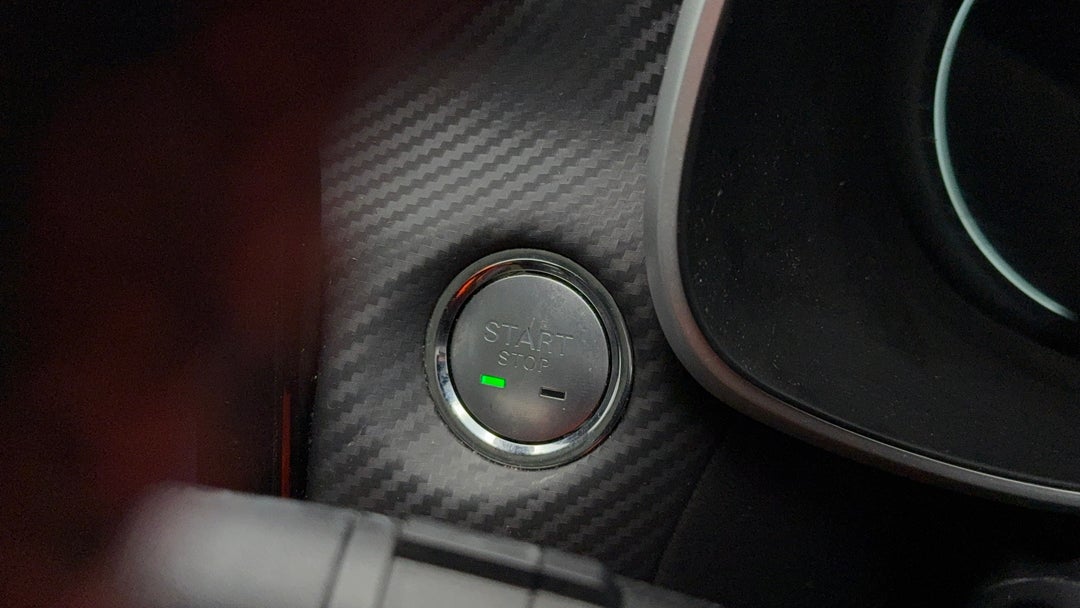 2022 MG ZS EV Essence, Automatic, 39983 km, Keyless / Button Start