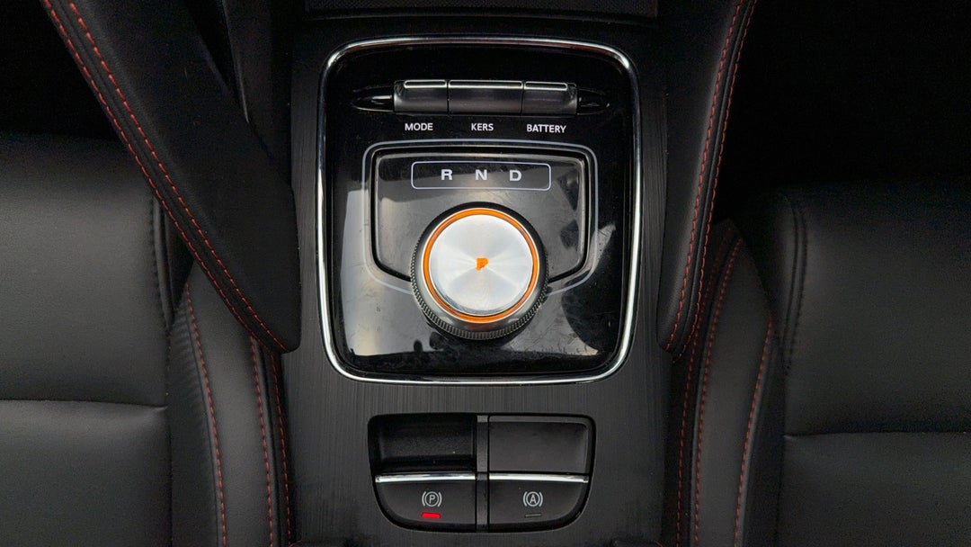 2022 MG ZS EV Essence, Automatic, 39983 km, Gear Lever 