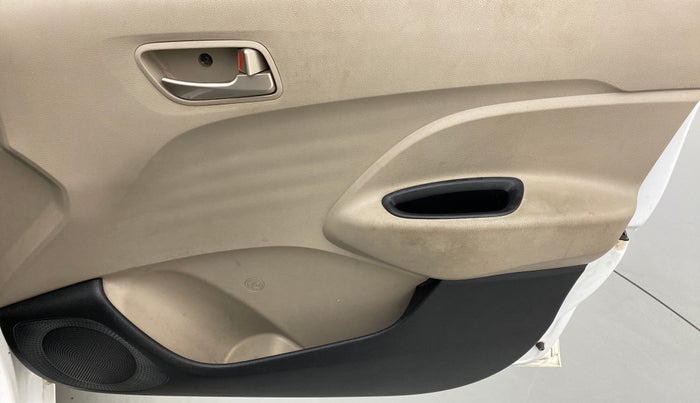 2019 Hyundai NEW SANTRO SPORTZ 1.1, Petrol, Manual, 30,327 km, Driver Side Door Panels Control
