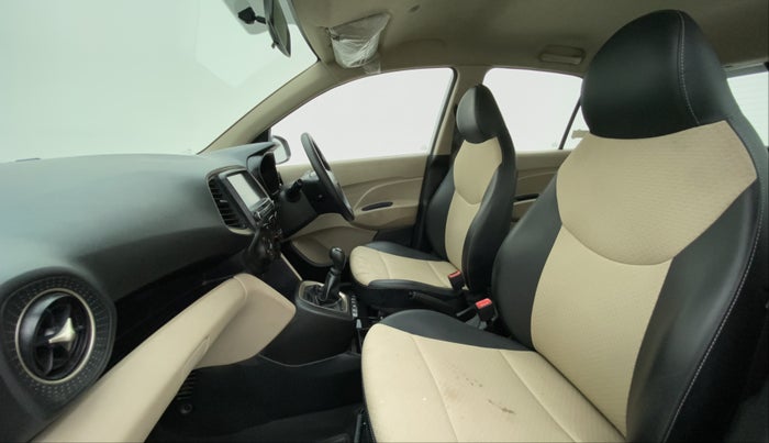 2019 Hyundai NEW SANTRO SPORTZ 1.1, Petrol, Manual, 30,327 km, Right Side Front Door Cabin