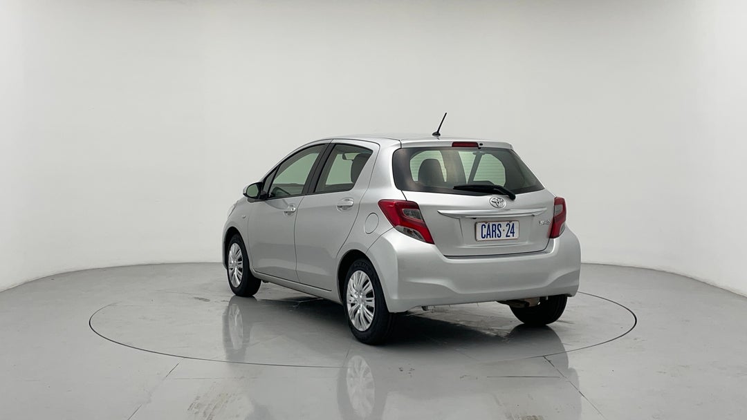 Left Back Diagonal (45- Degree) View