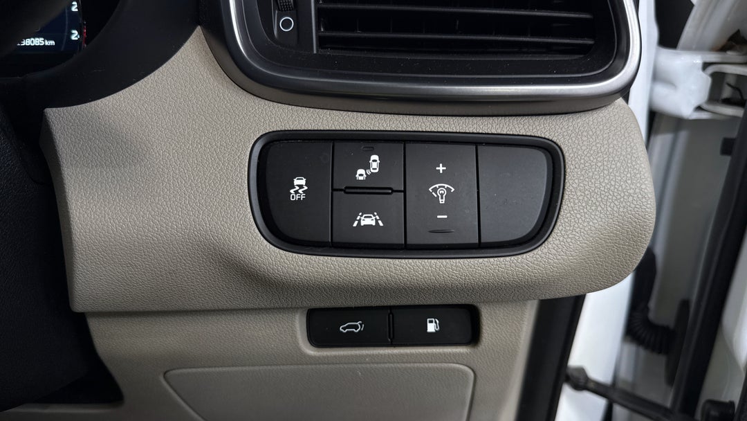 2016 Kia Sorento Platinum (4x4), Automatic, 138085 km, Utility Switches/Buttons