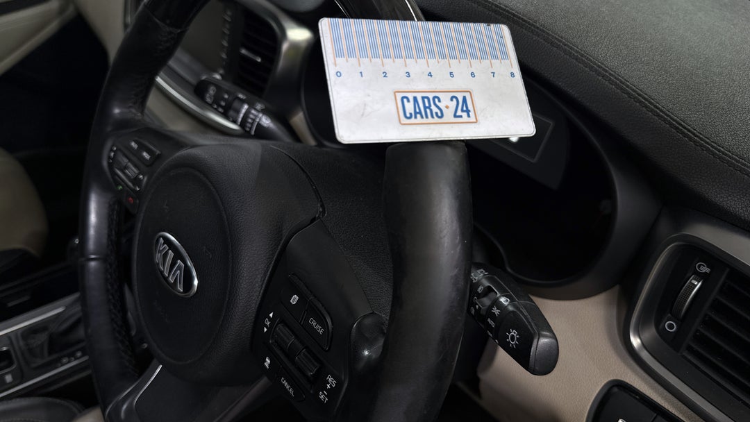 2016 Kia Sorento Platinum (4x4), Automatic, 138085 km, Steering Wheel Body Wear