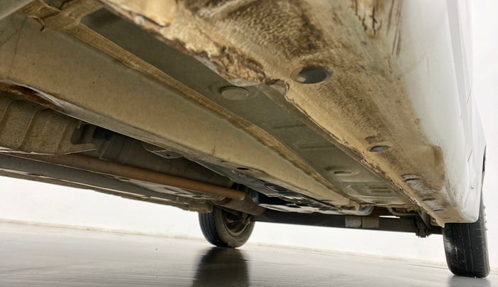 2015 Hyundai Eon SPORTZ, Petrol, Manual, 24,924 km, Right Side Underbody