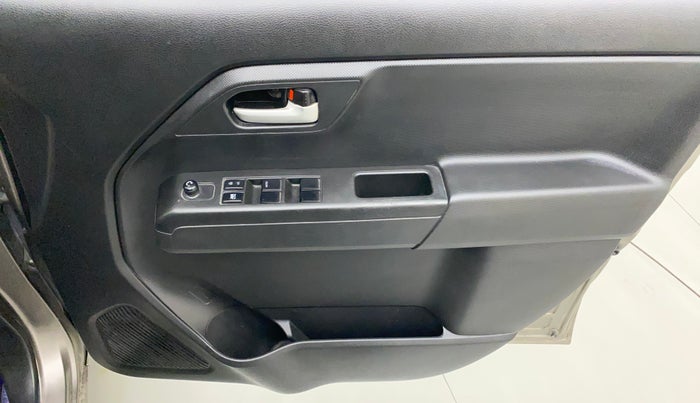 2020 Maruti New Wagon-R VXI 1.2, Petrol, Manual, 30,400 km, Driver Side Door Panels Control