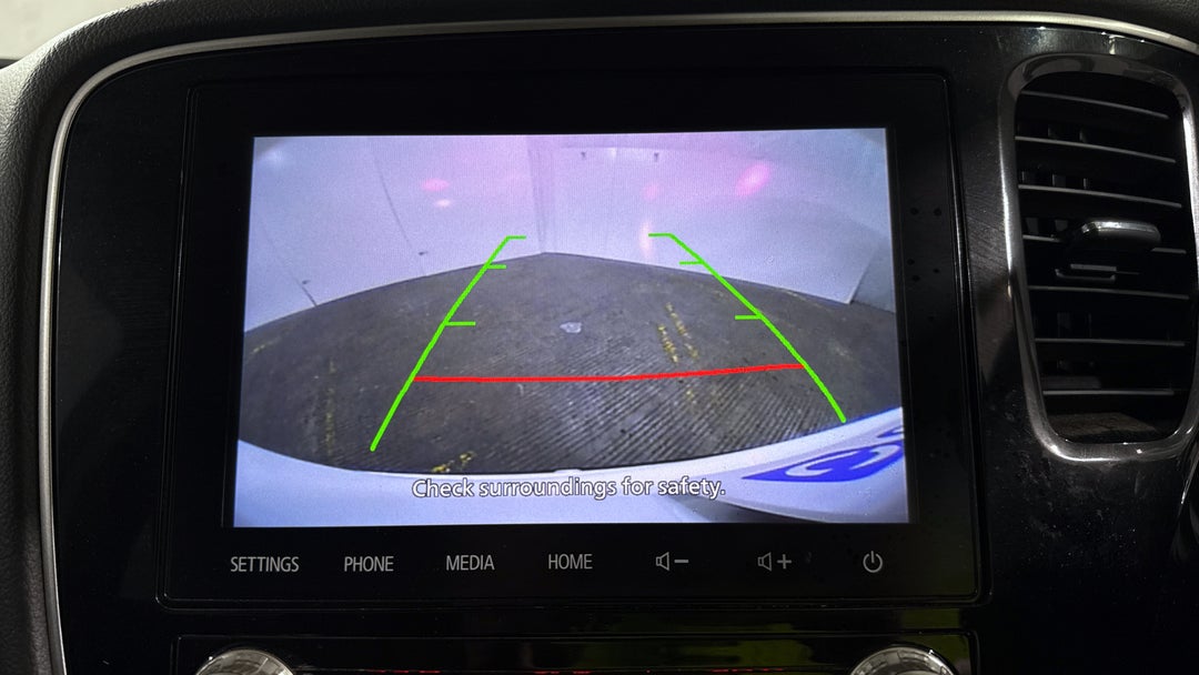 2020 Mitsubishi Outlander Ls 7 Seat (2WD), Automatic, 62579 km, Parking Camera