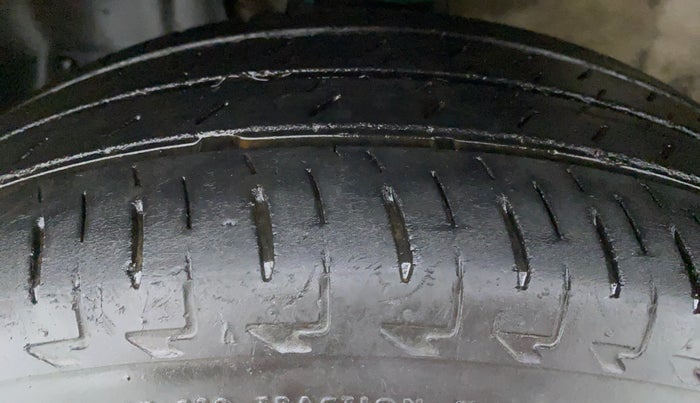 2017 Maruti IGNIS DELTA 1.2 K12, Petrol, Manual, 28,683 km, Right Rear Tyre Tread