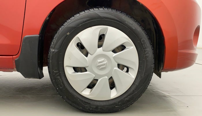 2014 Maruti Celerio VXI, Petrol, Manual, 62,765 km, Right Front Wheel
