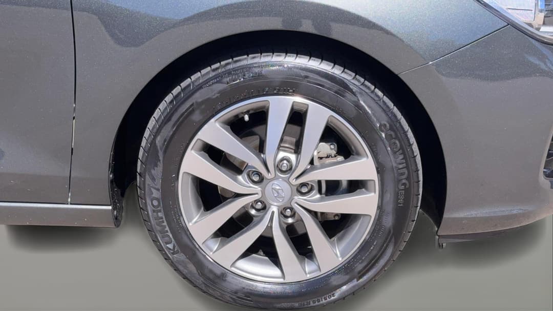 2020 Hyundai i30 Active, Automatic, 44511 km, Right Front Wheel