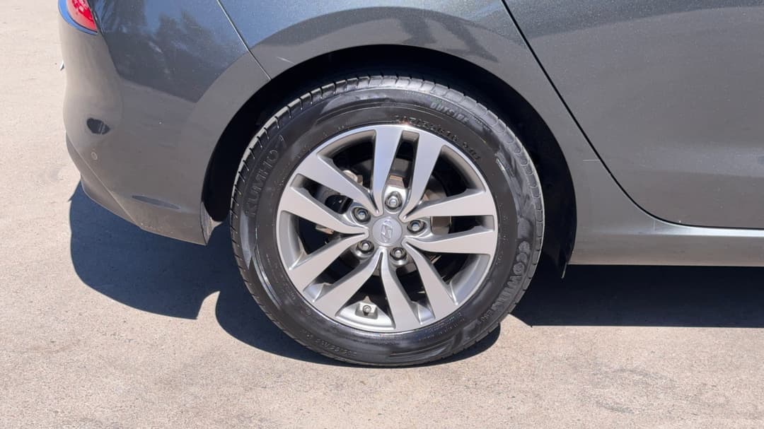 2020 Hyundai i30 Active, Automatic, 44511 km, Right Rear Wheel