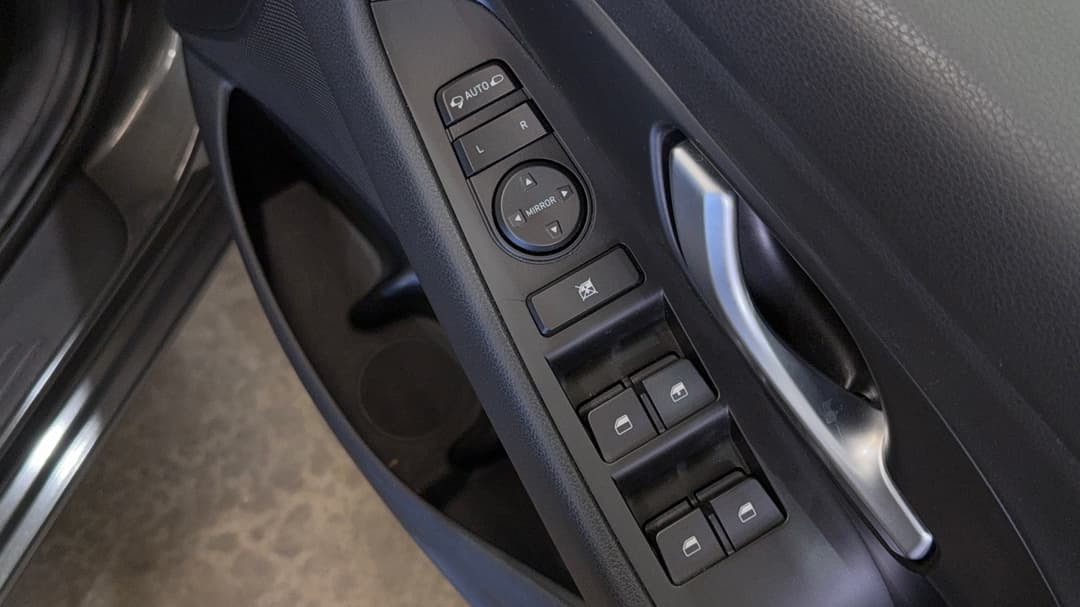 2020 Hyundai i30 Active, Automatic, 44511 km, Drivers Side Door Panel Controls