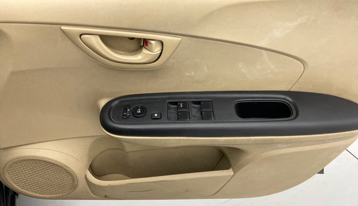 2016 Honda Amaze 1.2 SMT I VTEC, Petrol, Manual, 41,233 km, Driver Side Door Panels Control