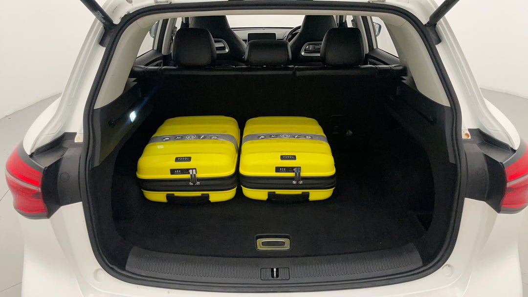 2020 MG HS Essence, Automatic, 83793 km, Boot Inside View with Luggage